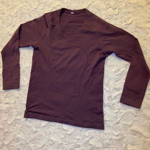 Lululemon shirt